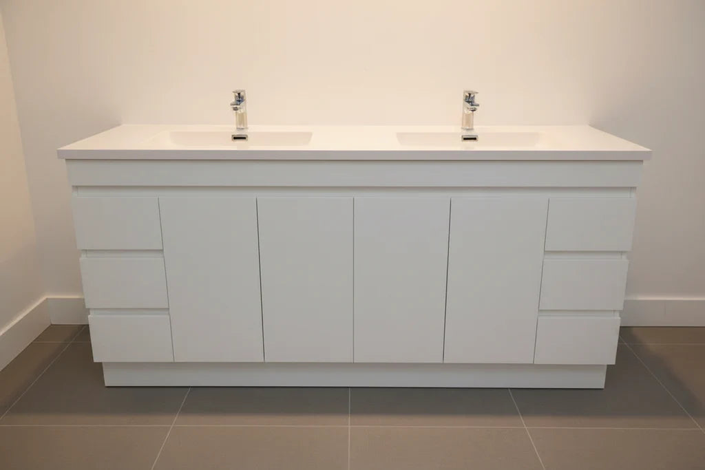 PLYWOOD MEDDY WHITE FLOORSTANDING VANITY WITH CERAMIC TOP